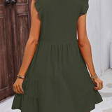 Vestidos mujer  Vestidos elegantes  Vestidos de moda  Vestidos cortos,  Vestidos casuales,  vestidos,  vestido mujer,  Vestido elegante,  Vestido corto,  Vestido casual,  Vestido,  Ropa de moda,  Outfit mujer,  Lanzamiento,  Vestido Verde,  Vestidos Verdes,