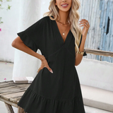 Vestidos mujer,  Vestidos elegantes,  Vestidos cortos,  Vestidos casuales,  vestidos,  Vestido corto,  Vestido,  Ropa de moda,  Outfit mujer,  Vestido Negro,