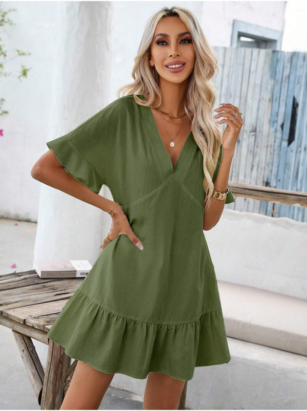 Vestidos mujer,  Vestidos elegantes,  Vestidos cortos,  Vestidos casuales,  vestidos,  Vestido corto,  Vestido,  Ropa de moda,  Outfit mujer,  Vestido Verde Oliva,