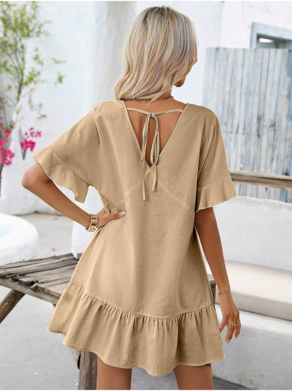 Vestidos mujer,  Vestidos elegantes,  Vestidos cortos,  Vestidos casuales,  vestidos,  Vestido corto,  Vestido,  Ropa de moda,  Outfit mujer,  Vestido Beige,