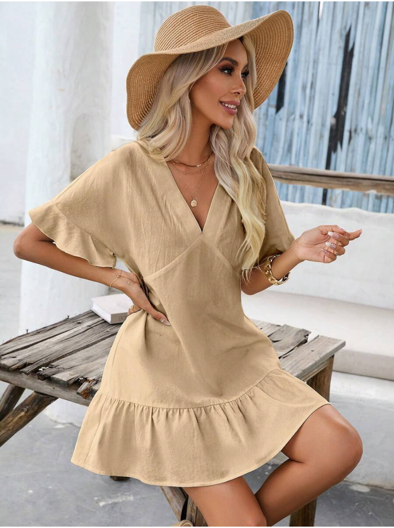 Vestidos mujer,  Vestidos elegantes,  Vestidos cortos,  Vestidos casuales,  vestidos,  Vestido corto,  Vestido,  Ropa de moda,  Outfit mujer,  Vestido Beige,