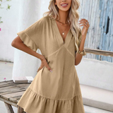 Vestidos mujer,  Vestidos elegantes,  Vestidos cortos,  Vestidos casuales,  vestidos,  Vestido corto,  Vestido,  Ropa de moda,  Outfit mujer,  Vestido Beige,