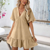 Vestidos mujer,  Vestidos elegantes,  Vestidos cortos,  Vestidos casuales,  vestidos,  Vestido corto,  Vestido,  Ropa de moda,  Outfit mujer,  Vestido Beige,